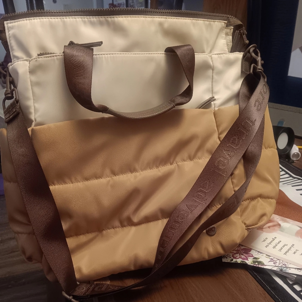 Convertible Tote in Cream & Tan - Picture 2 of 3